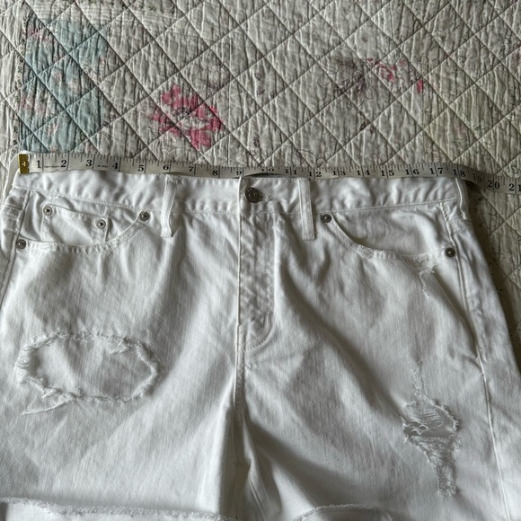 Madewell White Denim Boyshorts Patch And Repair Edition Distressed High Rise 32 - Picture 3 of 13